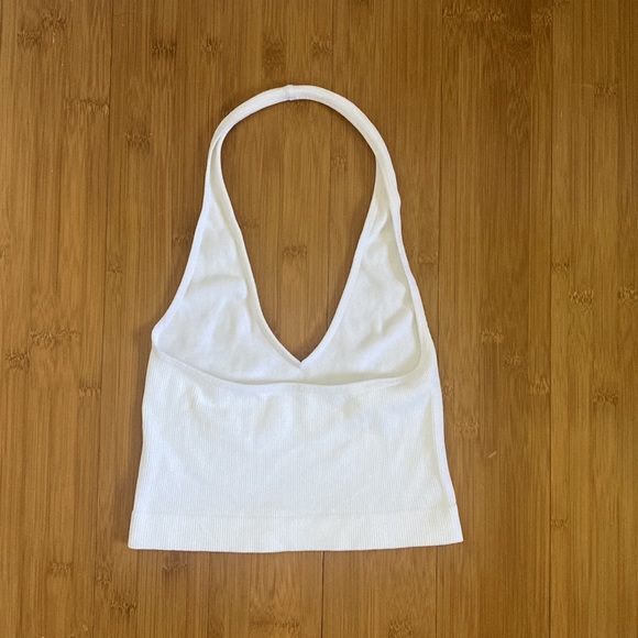 Halter Top // 💐 - Picture 2 of 2